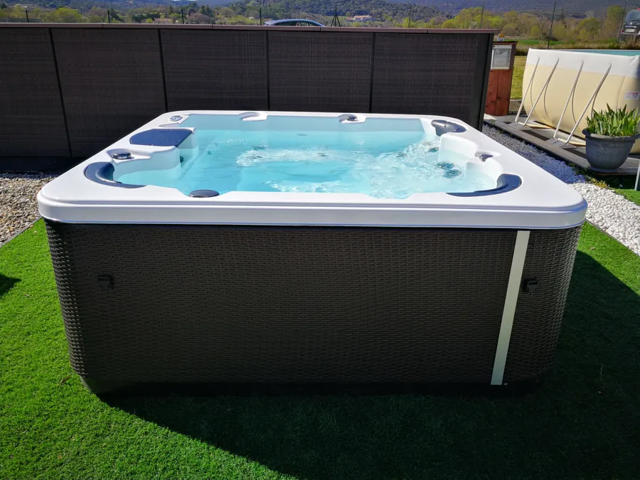 Spa Crystal Spas